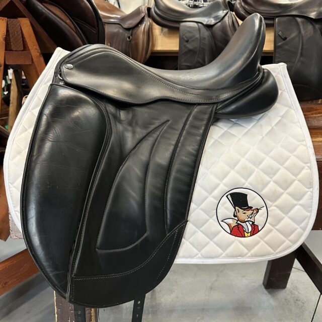 Borne Classic Custom Saddle