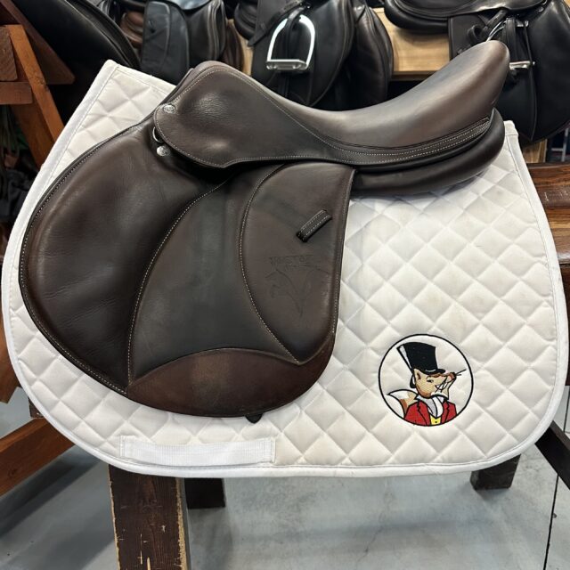 Voltaire Stuttgart 1A 17.5"M